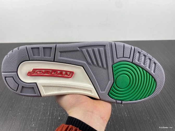 Rep 3 Lucky (W) CK9246-136 Jordan Green Retro 0630